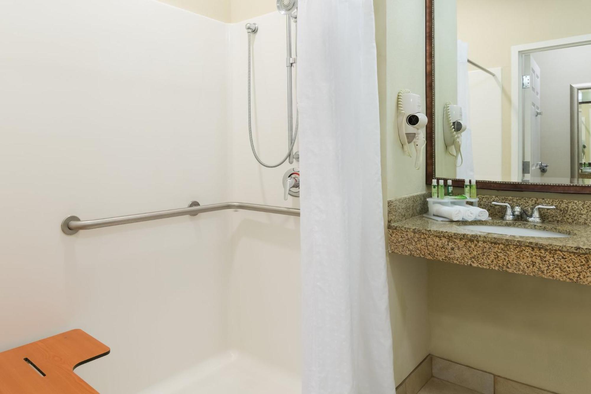 Holiday Inn Express Hotel & Suites New Iberia - Avery Island By Ihg Kültér fotó